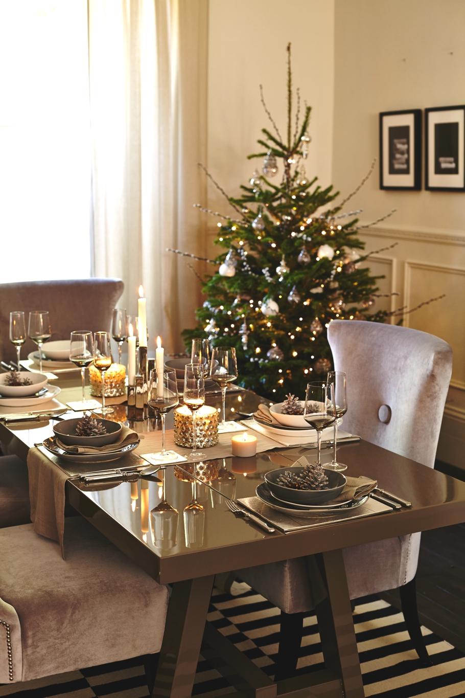 kelly-hoppen-christmas-decorating-tips-adelto-05