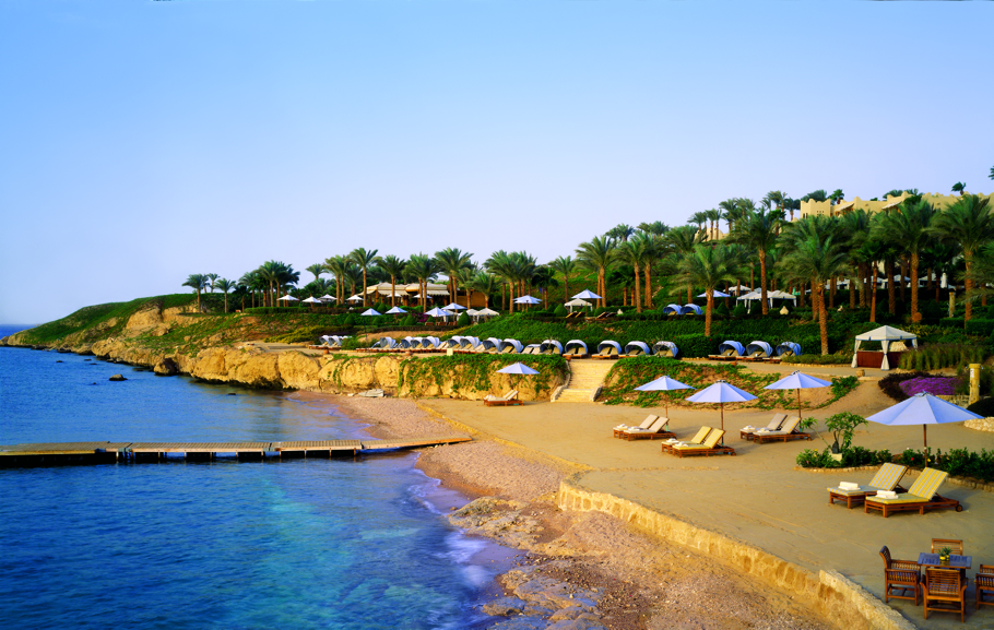 luxury-hotels-winter-autumn-escapes-adelto-10