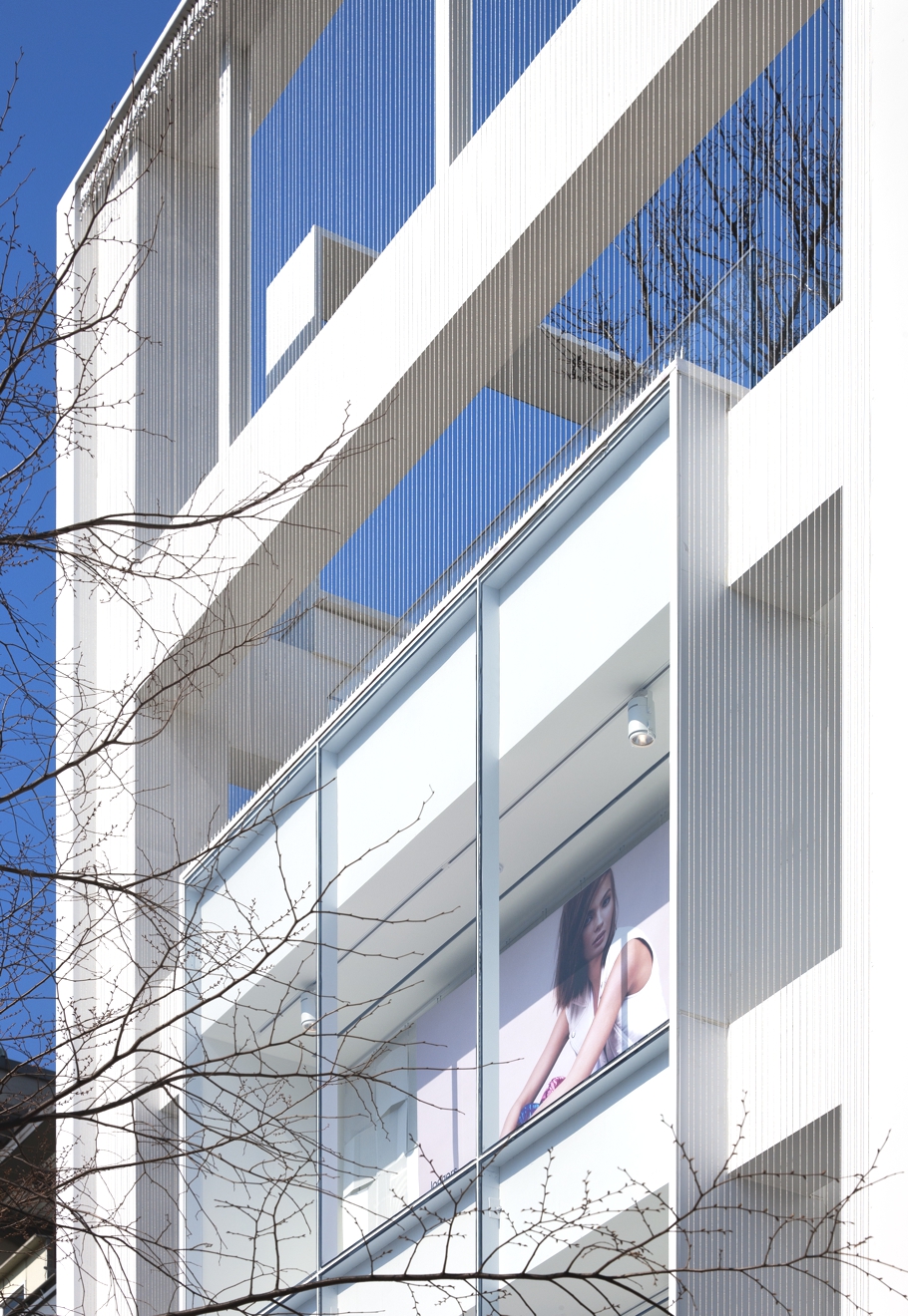 architecture-exhibition-london-adelto-01