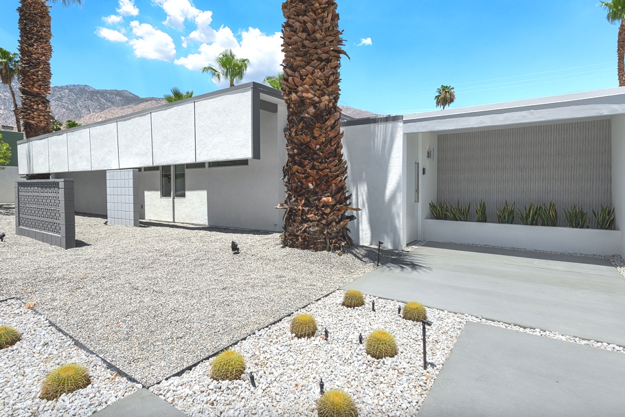 luxury-home-interior-design-palm-springs-california-adelto-00