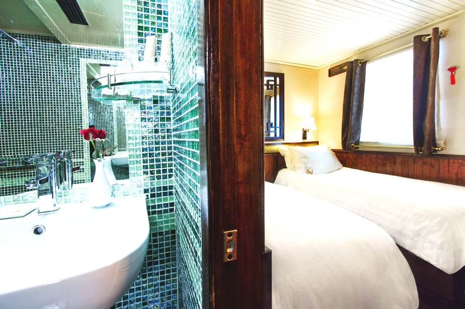 luxury-cruise-emeraude-vietnam-adelto-01