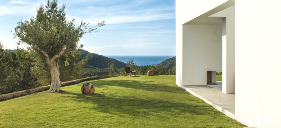 luxury-rental-villas-ibiza-adelto-00