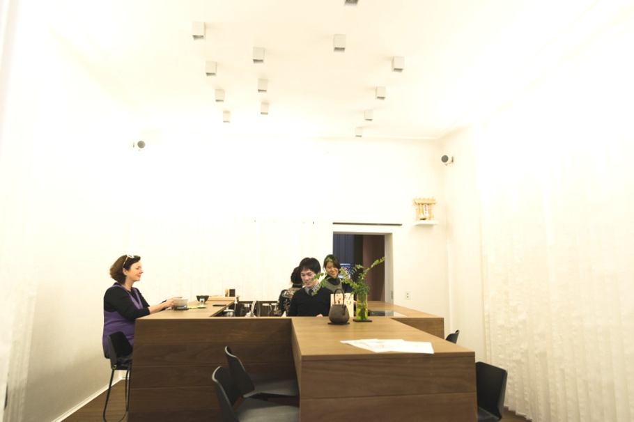 contemporary-japanese-tea-house-berlin-adelto-0001