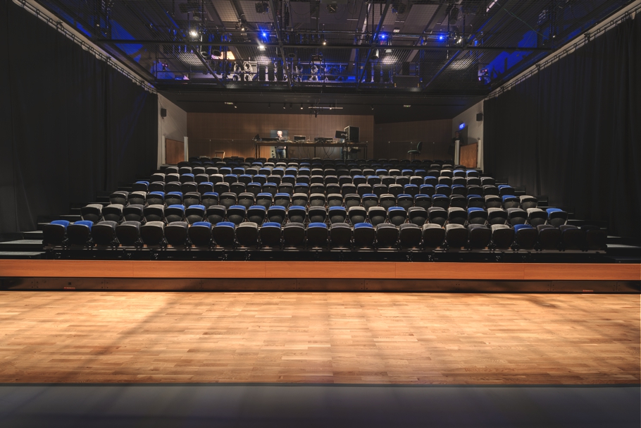 performing-arts-centre-plymouth-adelto-03